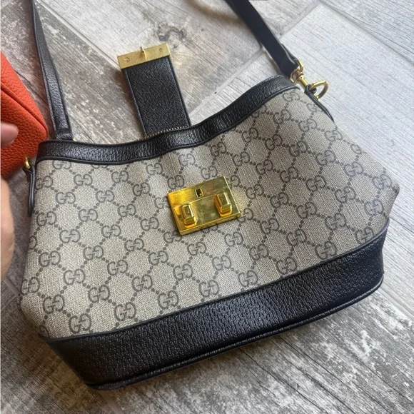 Black and Orange Women's Bags - Picture 7 of 7